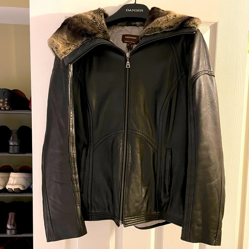 Brand New Quality Danier Lambskin Leather Bomber